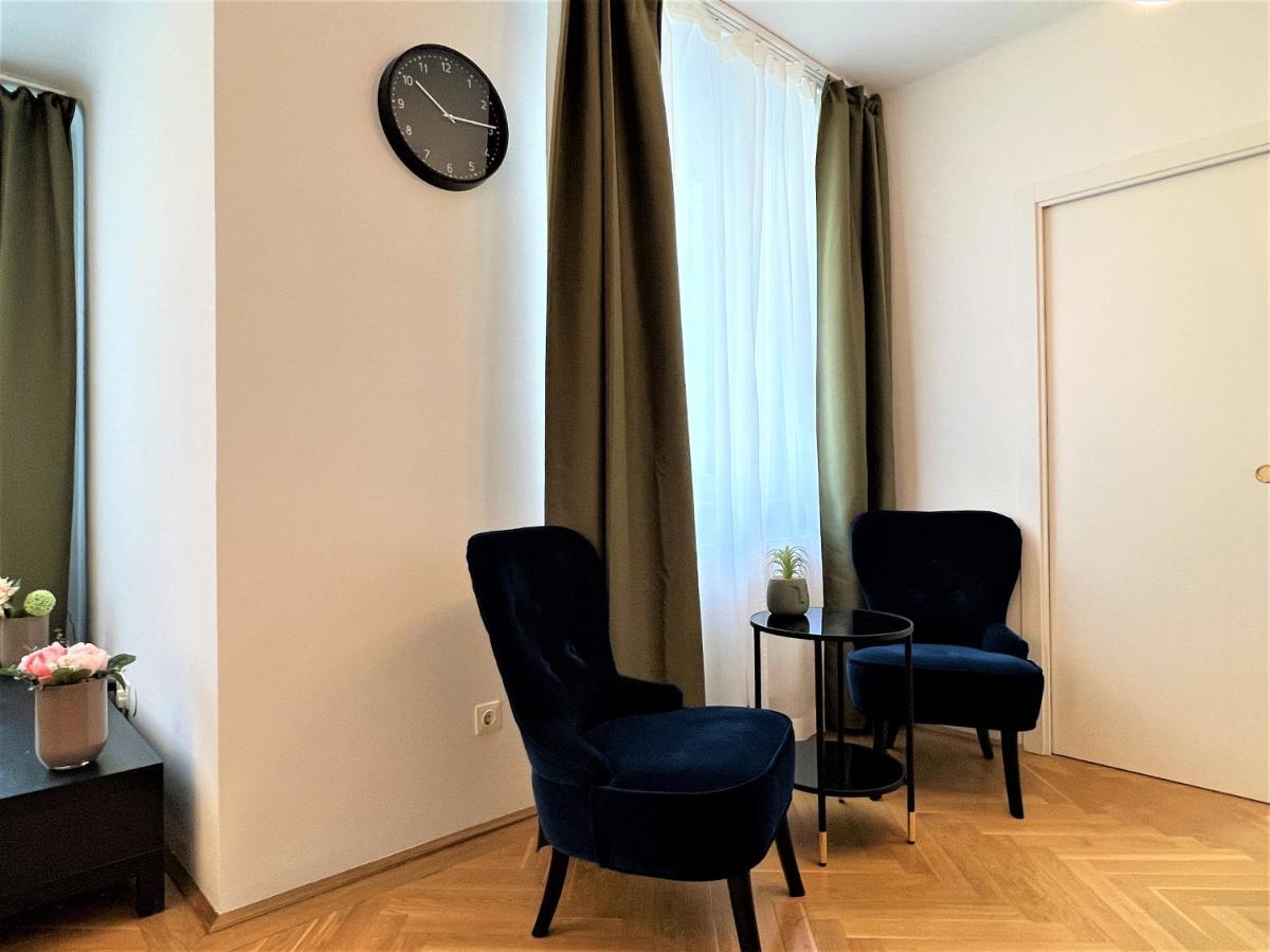 Unique Apartment Center Vienne Extérieur photo