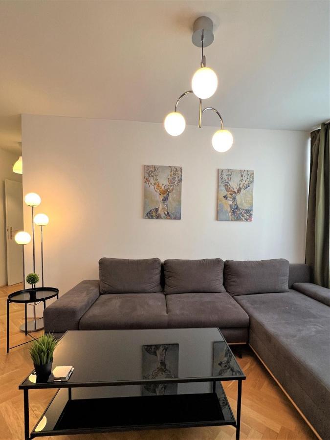 Unique Apartment Center Vienne Extérieur photo